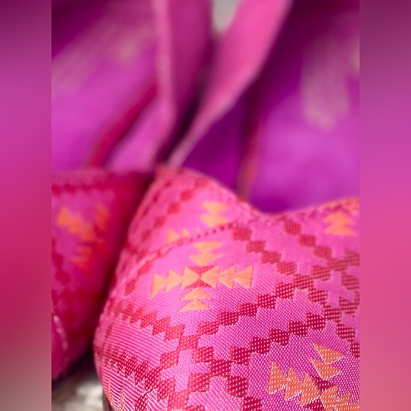 TOMS Jutti Neat Women's Pink Pointed Toe Boho Geometric Flats Size 7.5 - Picture 4 of 8